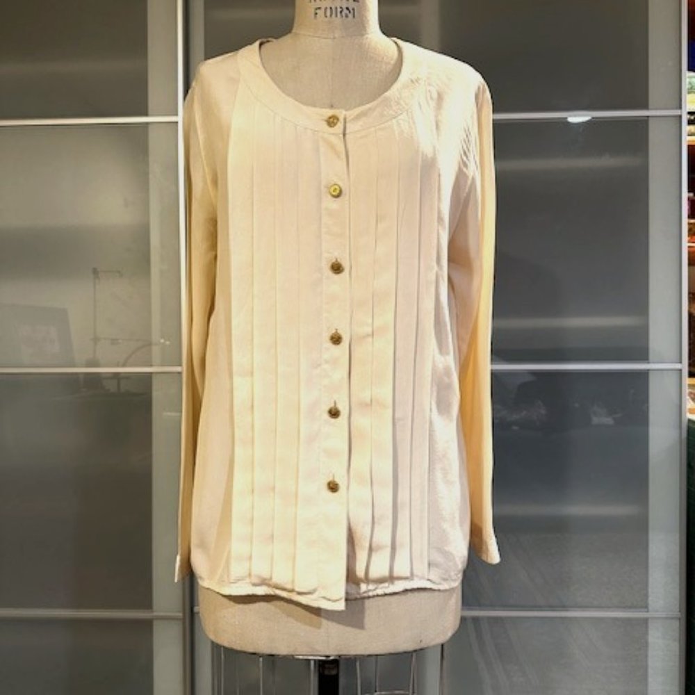 Vintage 80’s Chanel Cream Silk Pleated Logo Gold Button Blouse Women’s M - L